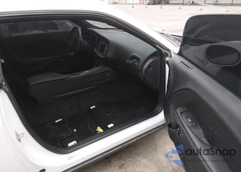 2017 Dodge Challenger Srt Hellcat z USA, uszkodzony, nr VIN 2C3CDZC97HH632828